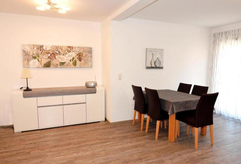 펜션 Apartments Sunny Place