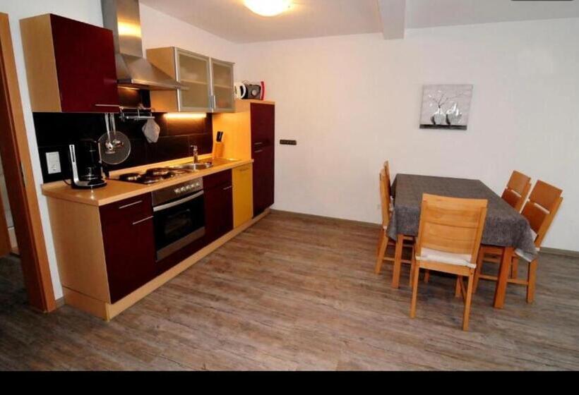 펜션 Apartments Sunny Place