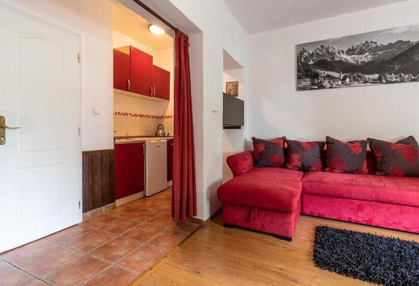 펜션 Apartmány Jedovnice