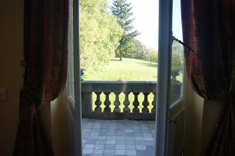 ペンション Chateau Neufays