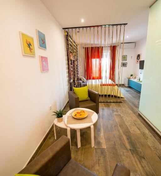 פנסיון Alojamientos Messía De Leiva