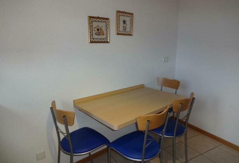 بنسيون Ferienwohnung Latscha