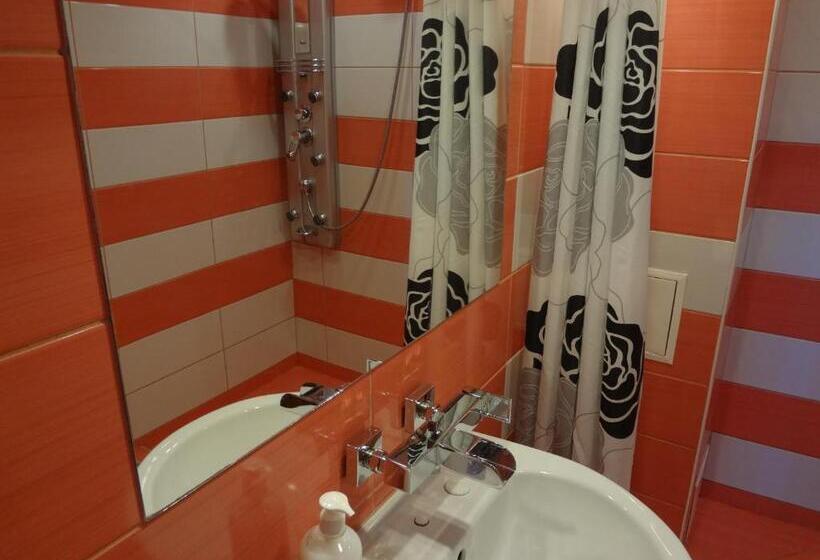 پانسیون Guest House Diabora