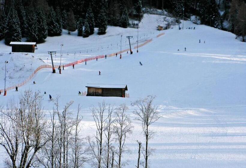 פנסיון Haus Christina