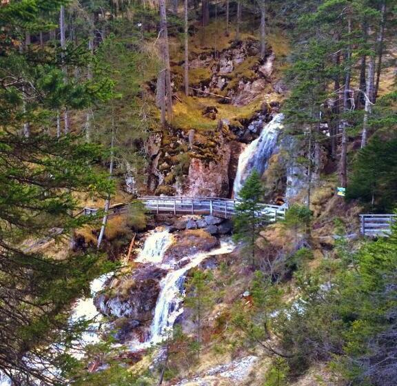 פנסיון Haus Christina