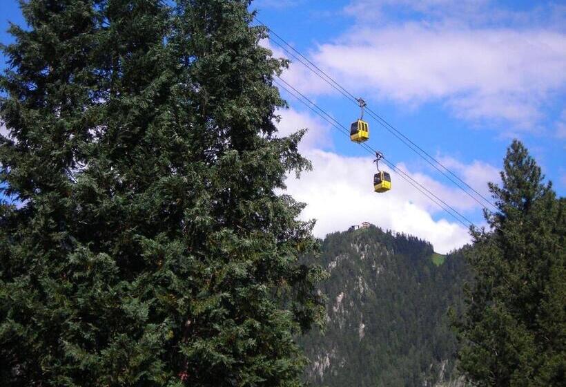 פנסיון Landhaus Zum Griena