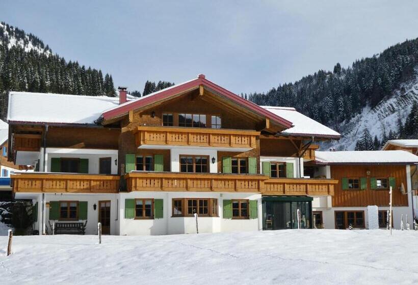 Пансион Siplinger Suites Ferienwohnungen Sauna Und Fitness