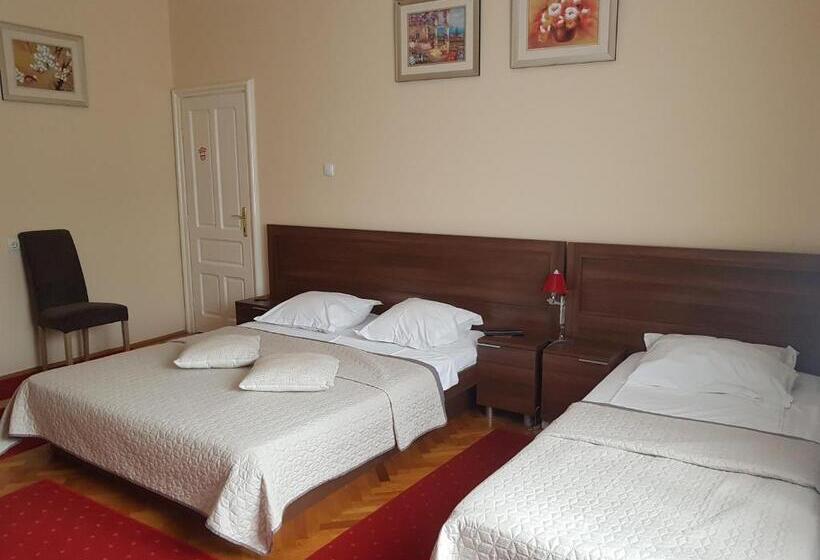 بنسيون Villa Casa Ioana