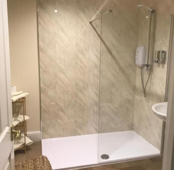 Whitton Lodge B&b & Holiday Let