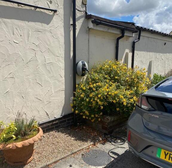 Whitton Lodge B&b & Holiday Let