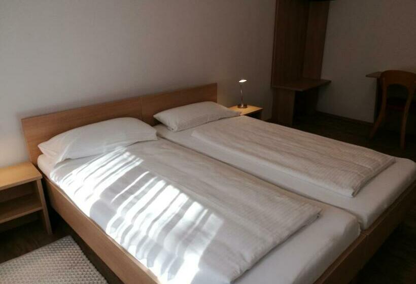 旅馆 Dorf Zimmer Mirth