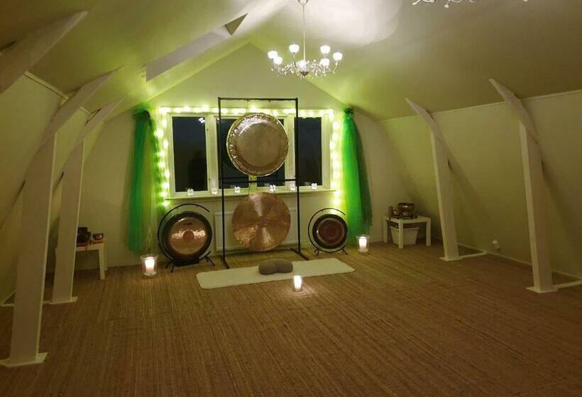 Marsjö Gård Bo & Yoga Vandrarhem