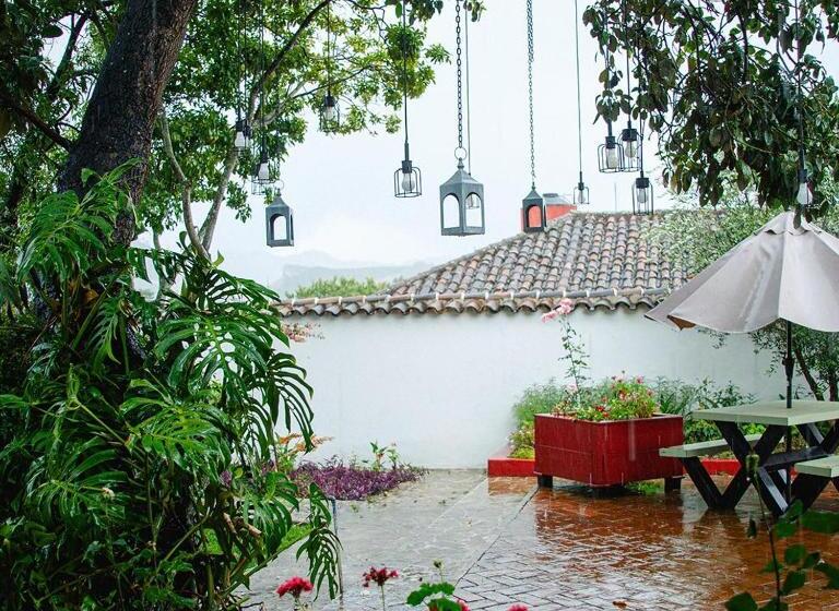 مبيت وإفطار Corregidora 12