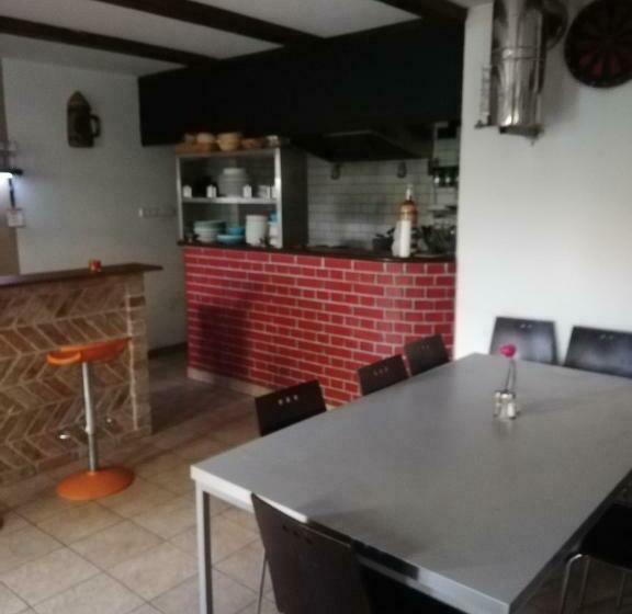 ベッドアンドブレックファースト Bagoly Kő Panzió   Mátra Túraközpont