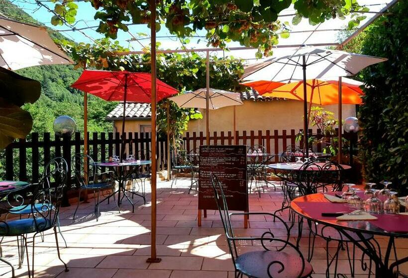 בית מלון כפרי Auberge Cevenole