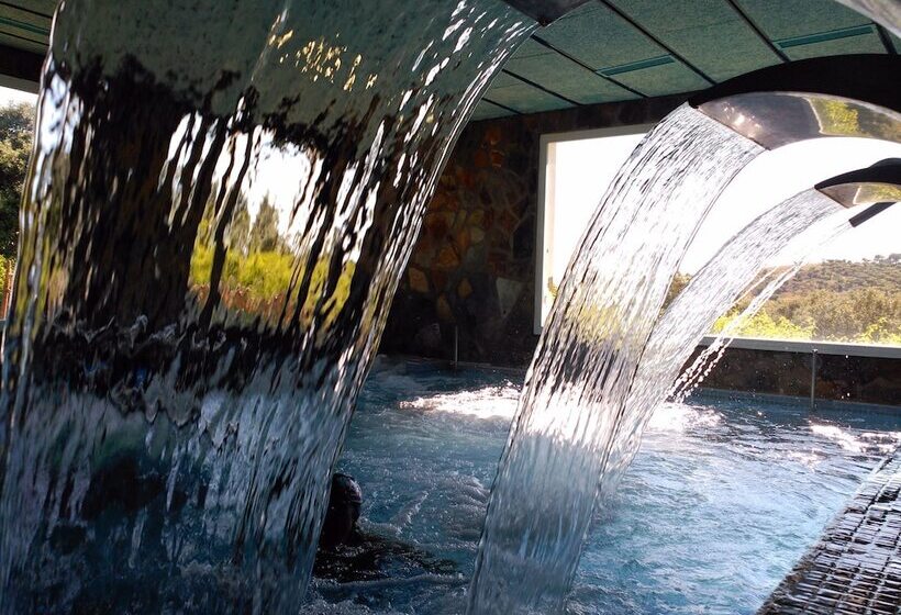 فندق Balneario Fuentes Del Trampal