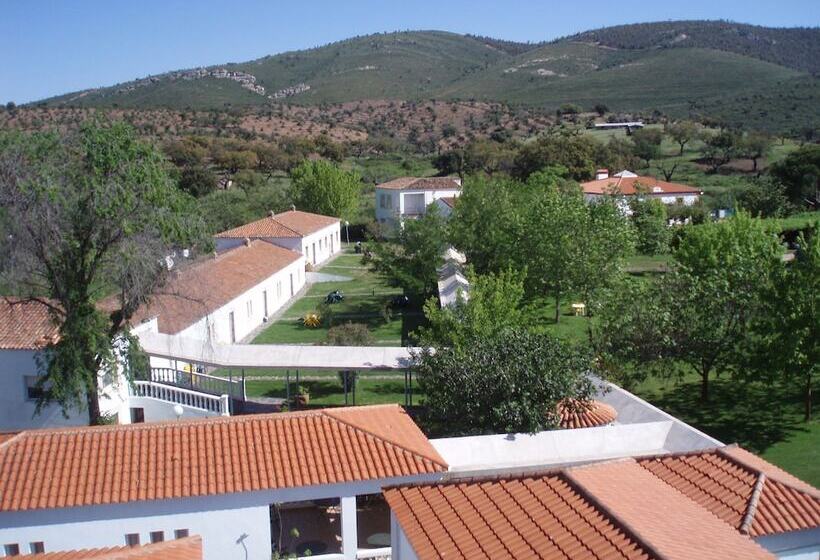 فندق Balneario Fuentes Del Trampal