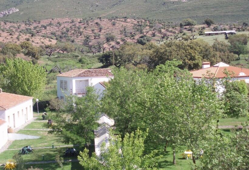 فندق Balneario Fuentes Del Trampal