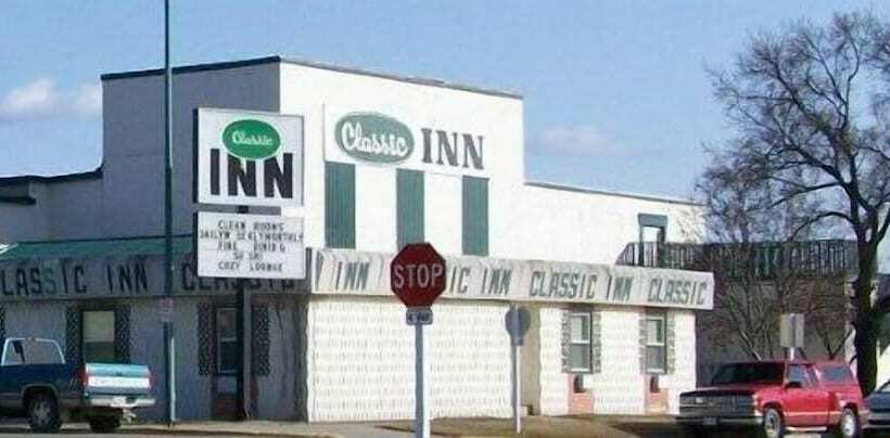 فندق Classic Inn