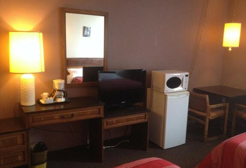 فندق Classic Inn