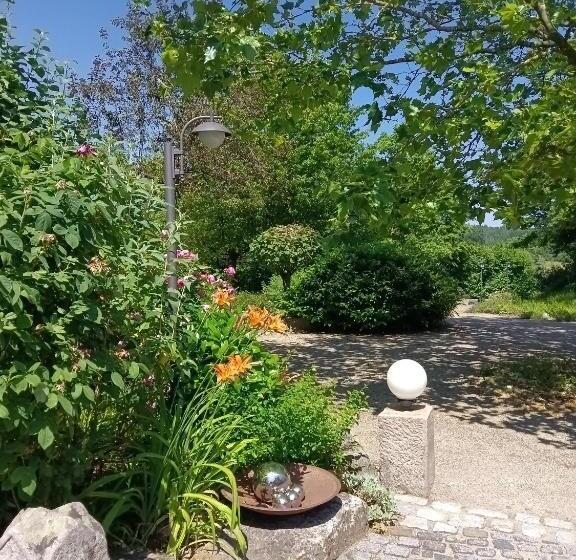 호텔 Garni Lindenhof Im Steigerwald