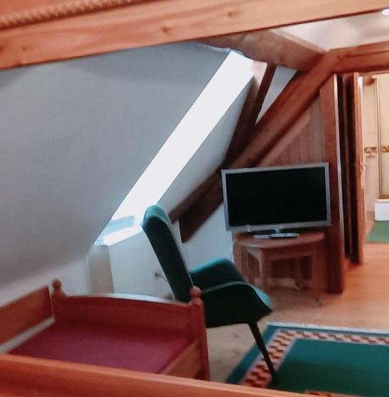 호텔 Garni Lindenhof Im Steigerwald