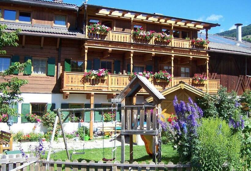 בית מלון כפרי Obersanterhof