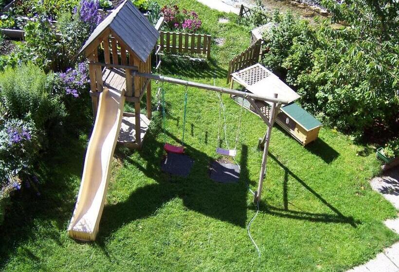 בית מלון כפרי Obersanterhof