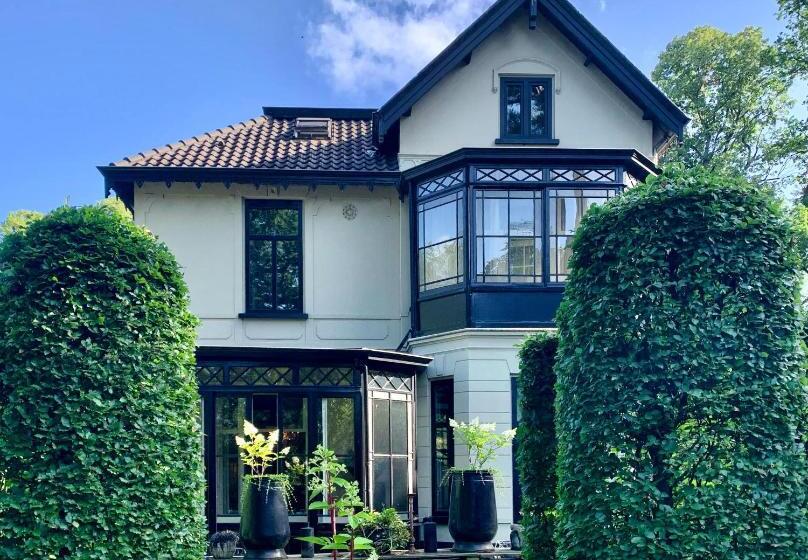 Boutique Hotel Villa Trompenberg