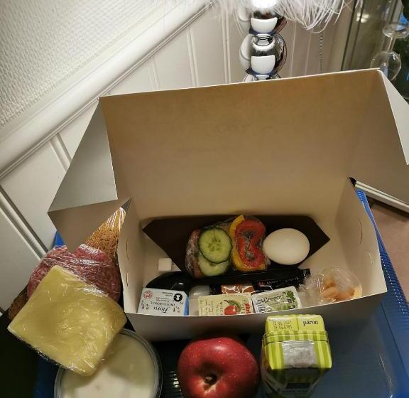 Karlshamn Vandrarhem Och Hotell