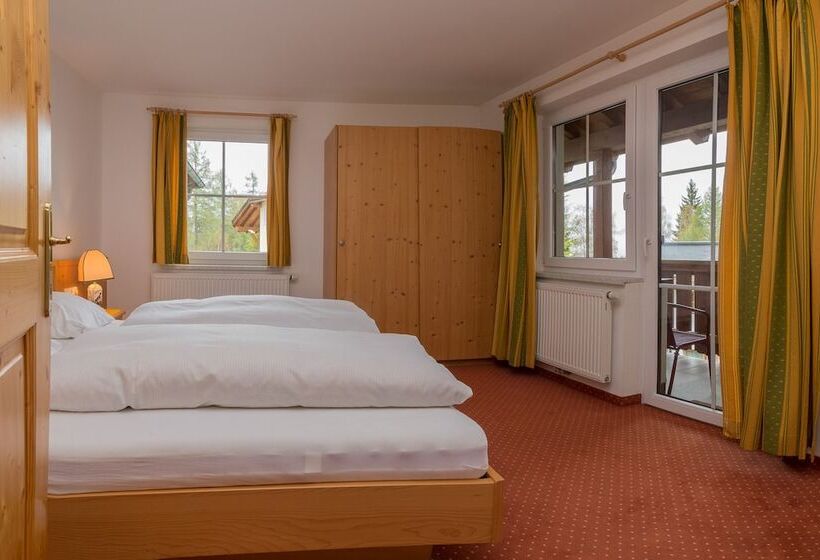 Landhaus Charlotte Apartments Tirol