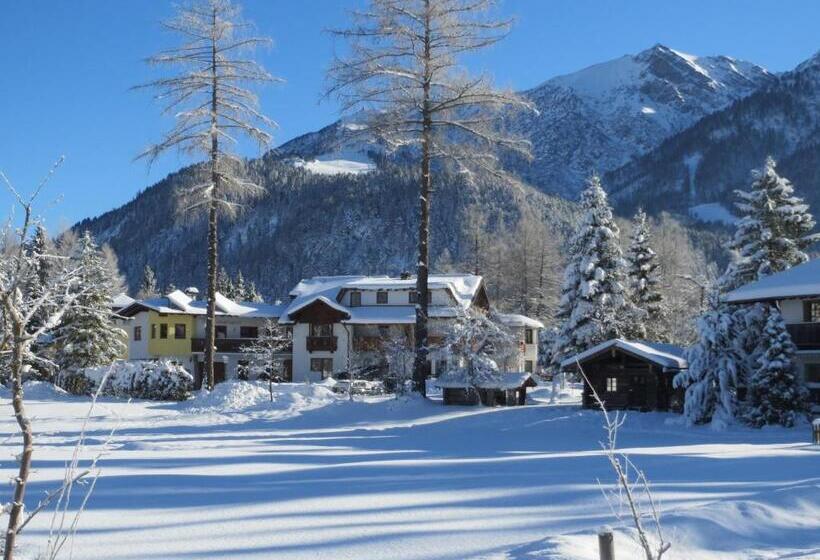 Landhaus Charlotte Apartments Tirol