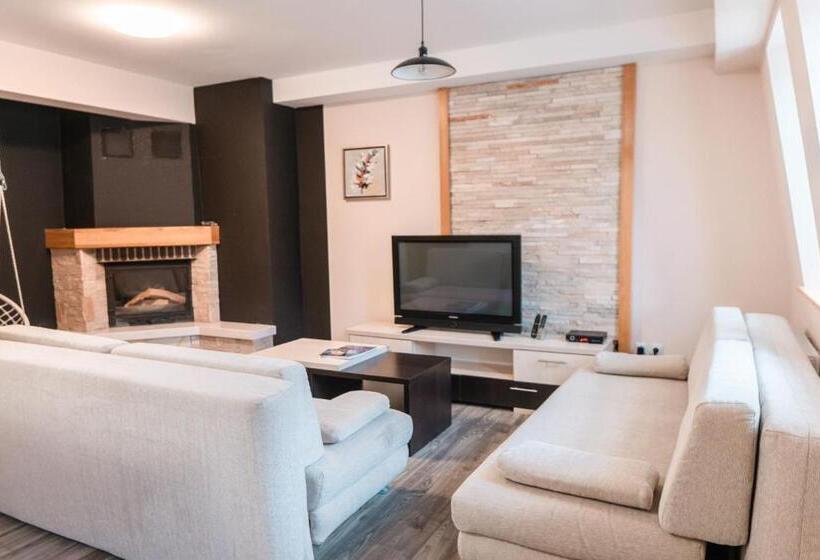 پانسیون Apartments And Rooms Max Well