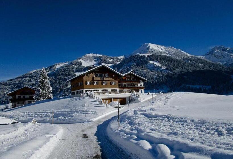 بنسيون Gästehaus Mathies