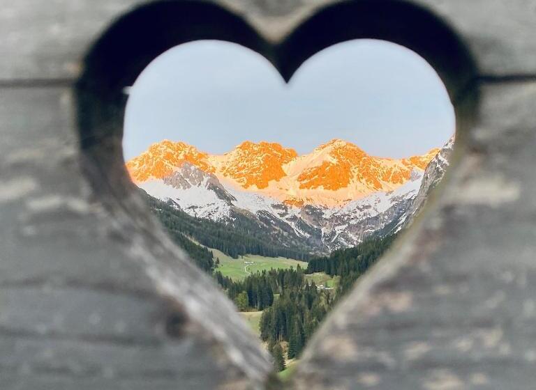 بنسيون Gästehaus Mathies