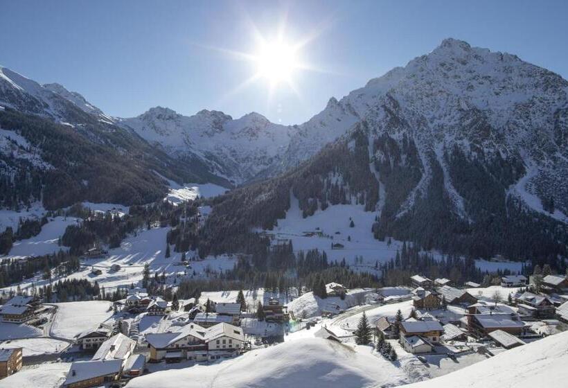 بنسيون Gästehaus Mathies