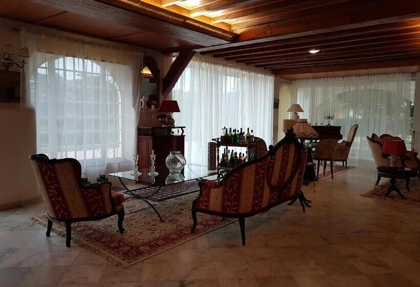 بنسيون Santa Maria Casa Nostra