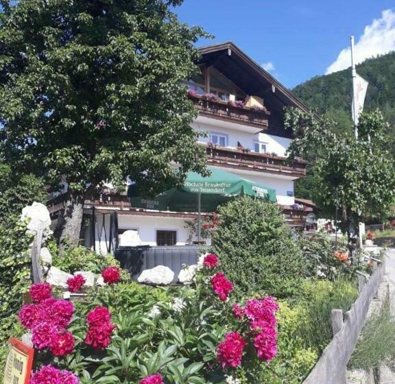 펜션 Wuhrsteinhaus