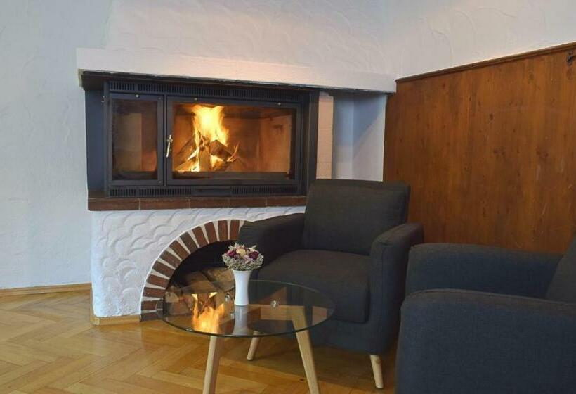 펜션 Wuhrsteinhaus