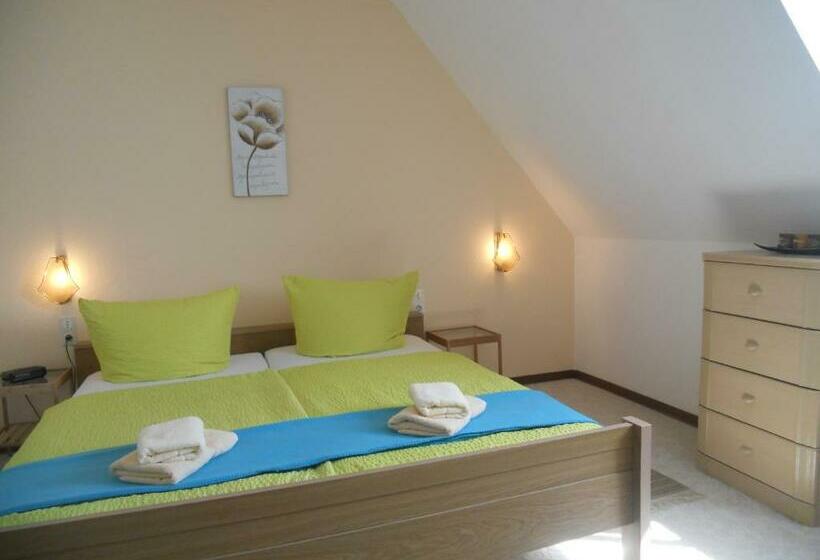 Pension Am Lieserpfad