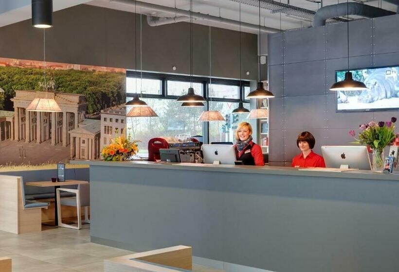 هاستل Meininger Hotel Berlin Airport