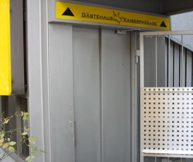 Gästehaus Kaiserpassage  Ihr Cityhostel