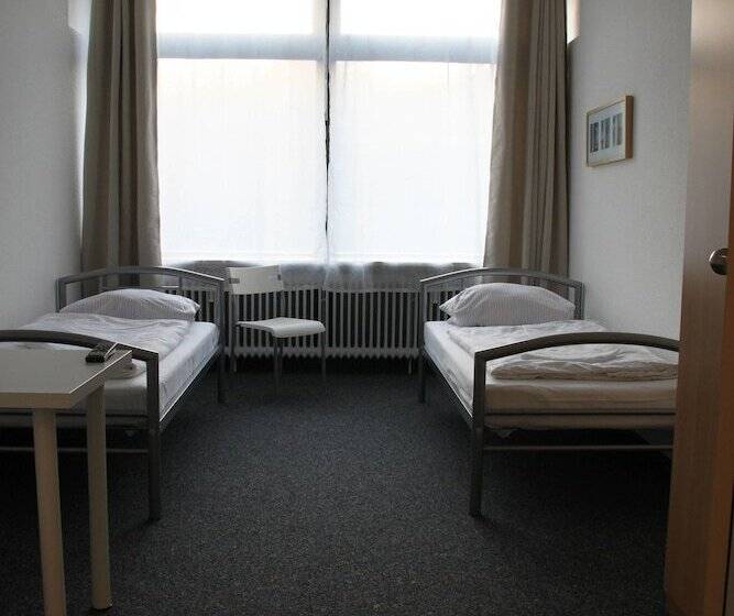 Gästehaus Kaiserpassage  Ihr Cityhostel