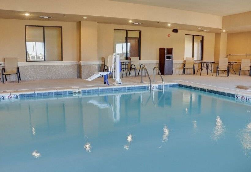 Holiday Inn Express Hotel & Suites Texarkana East, An Ihg