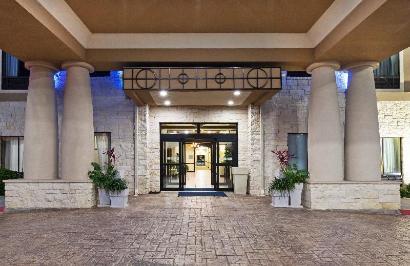 Holiday Inn Express Hotel & Suites Victoria By Ihg