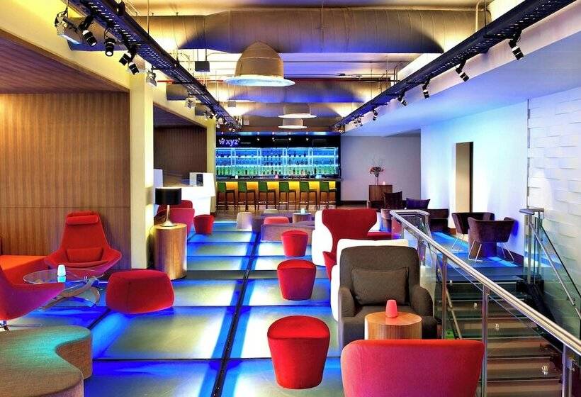فندق Aloft Bangkok Sukhumvit 11
