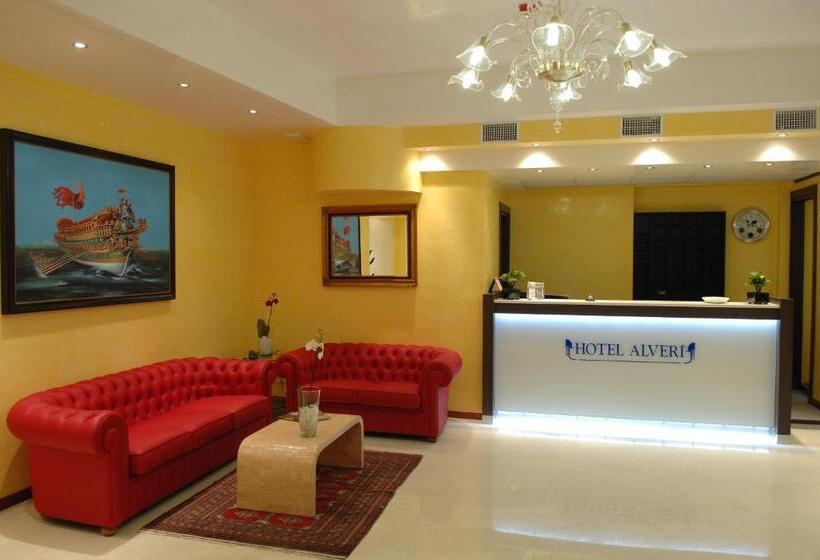 Отель Alveri