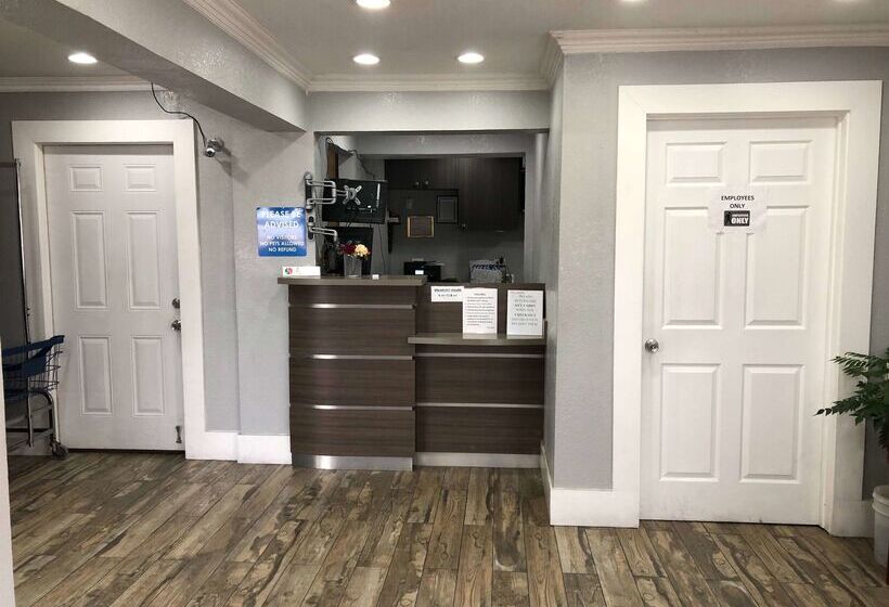 בית מלון כפרי Americas Best Value Inn Garland Dallas