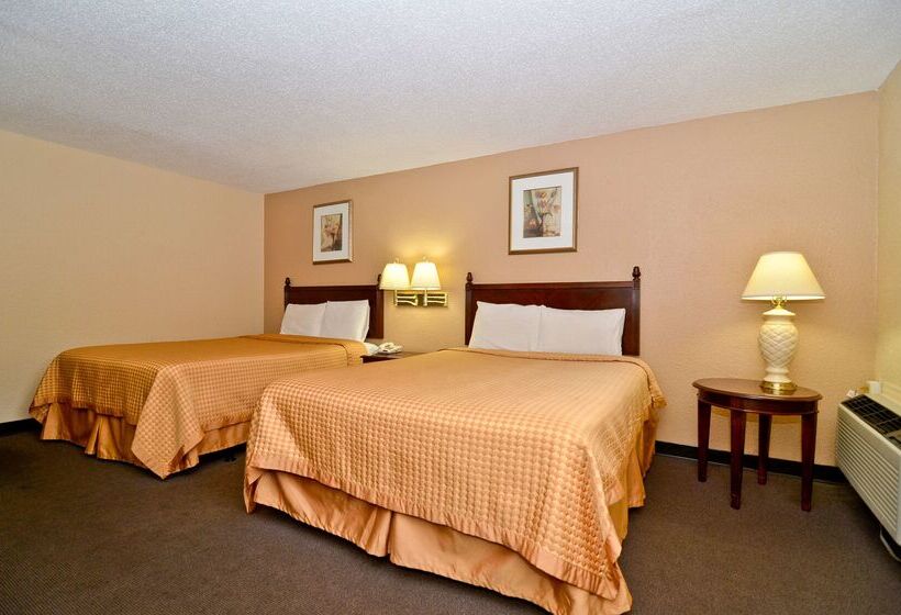 Отель Americas Best Value Inn Smithfield