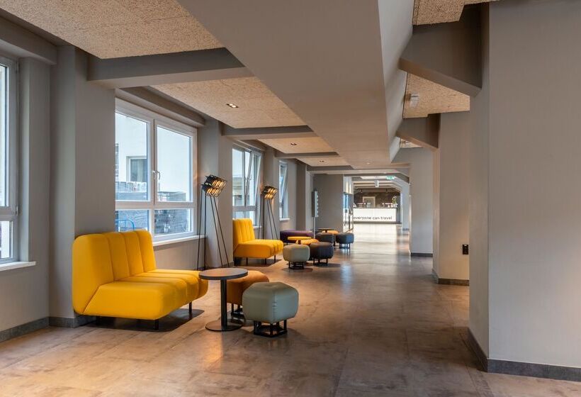 هتل a&o Hamburg City